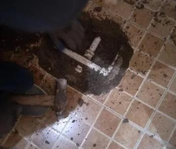 扬中卫生间漏水维修公司为您分享下卫生间渗水如何处理及注意事项